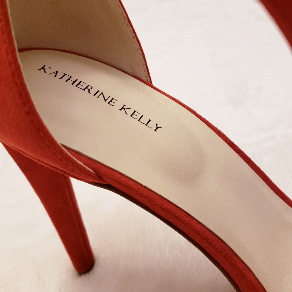Katherine Kelly Red Suede T-Strap Stilettos - Picture 8 of 10